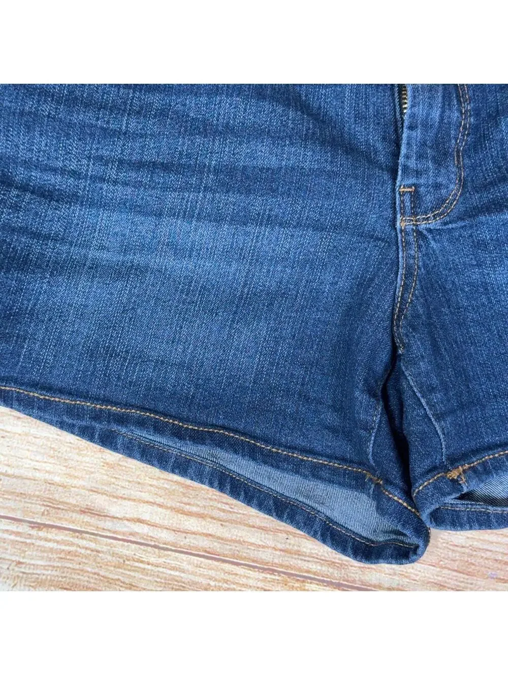 Jessica Simpson 6/28 Denim Shorts